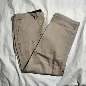 Nautica Men’s Chino Pants Classic Fit Pockets Flat Front Tan Size 38x30(40x29)